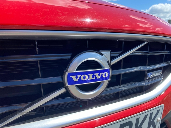 Volvo V40 T3 R Design 5Dr in Antrim