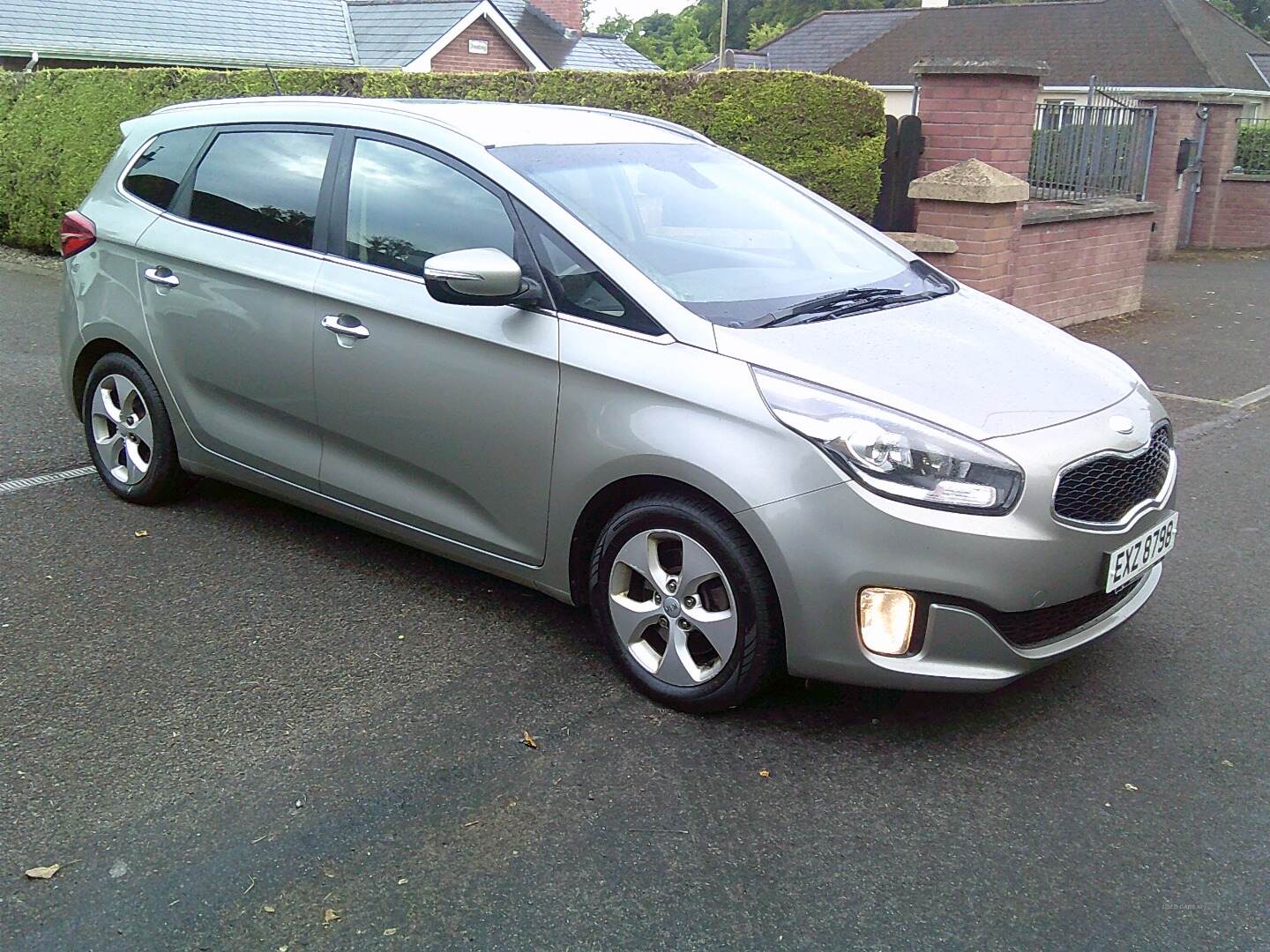 Kia Carens ESTATE in Fermanagh