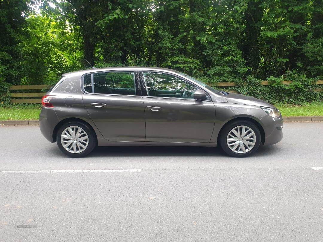 Peugeot 308 DIESEL HATCHBACK in Armagh