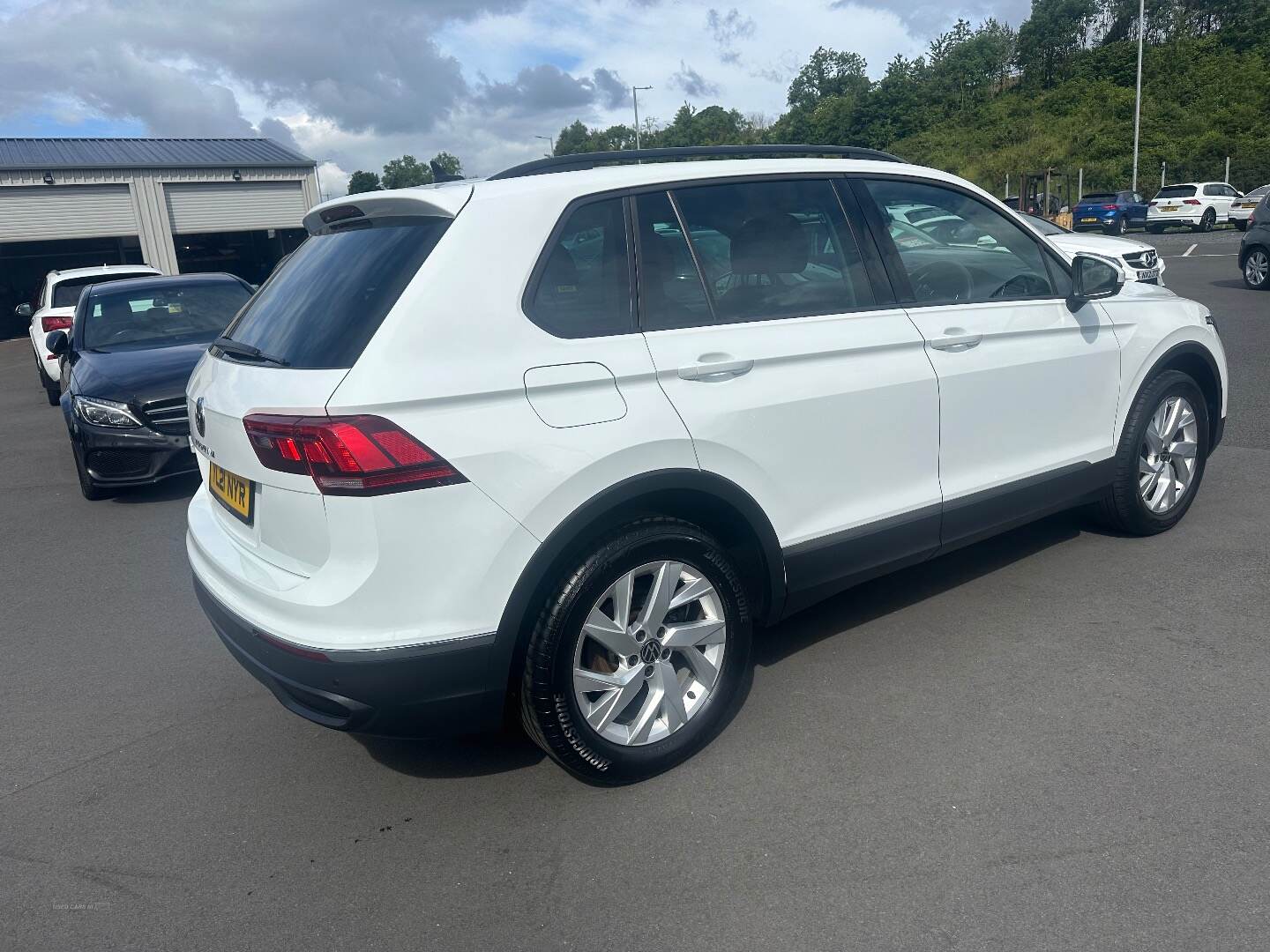 Volkswagen Tiguan DIESEL ESTATE in Down