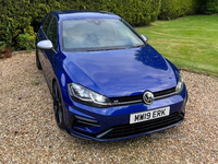 Volkswagen Golf 2.0 TSI 300 R 5dr 4MOTION DSG in Down