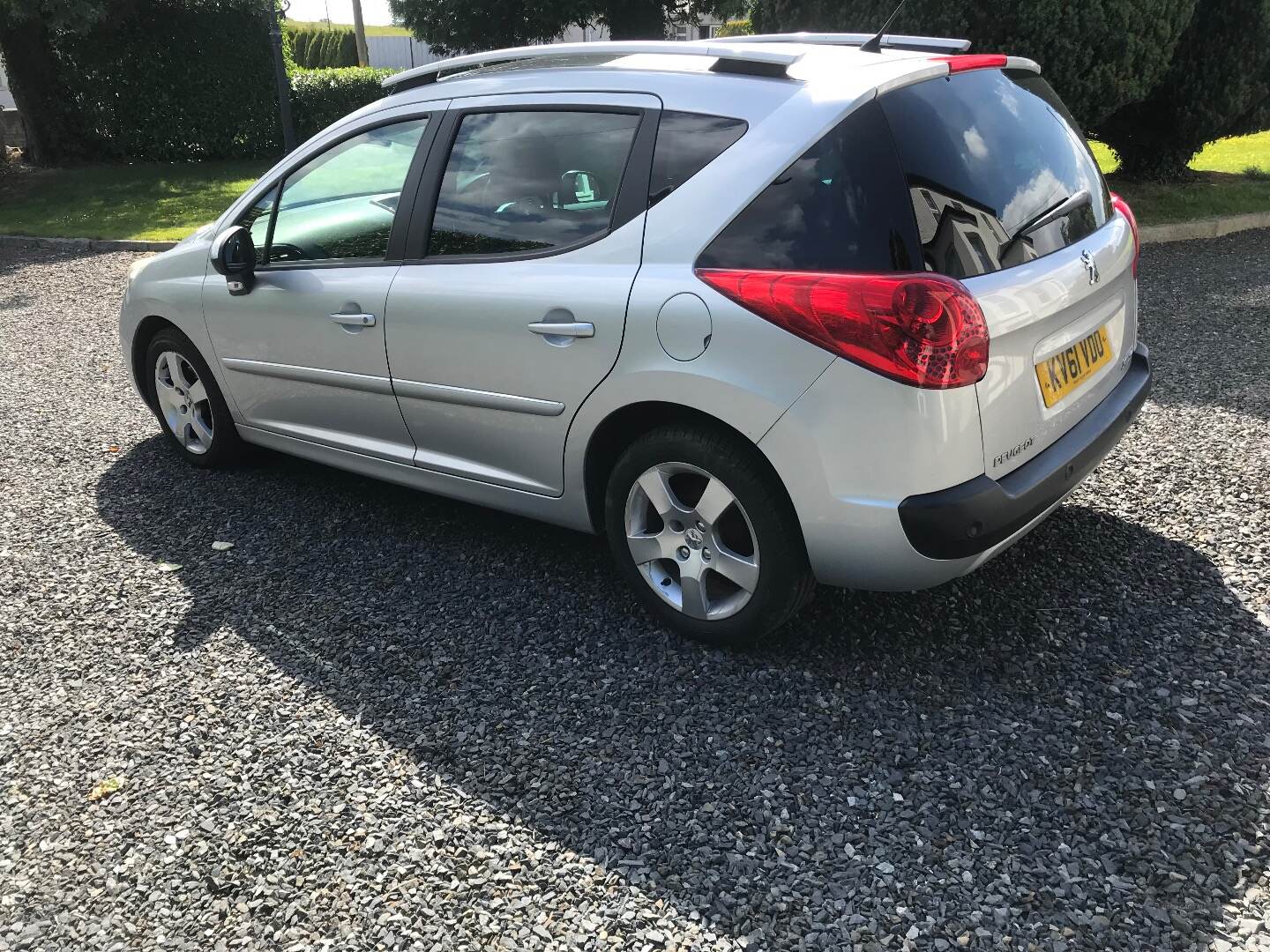 Peugeot 207 DIESEL SW ESTATE in Down