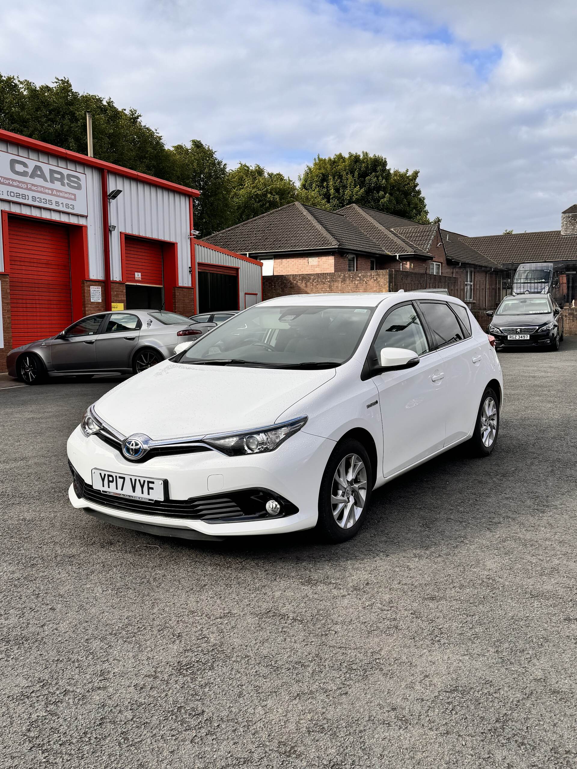 Toyota Auris HATCHBACK in Antrim