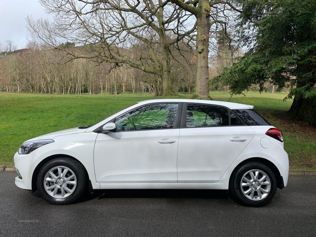 Hyundai i20 HATCHBACK in Antrim