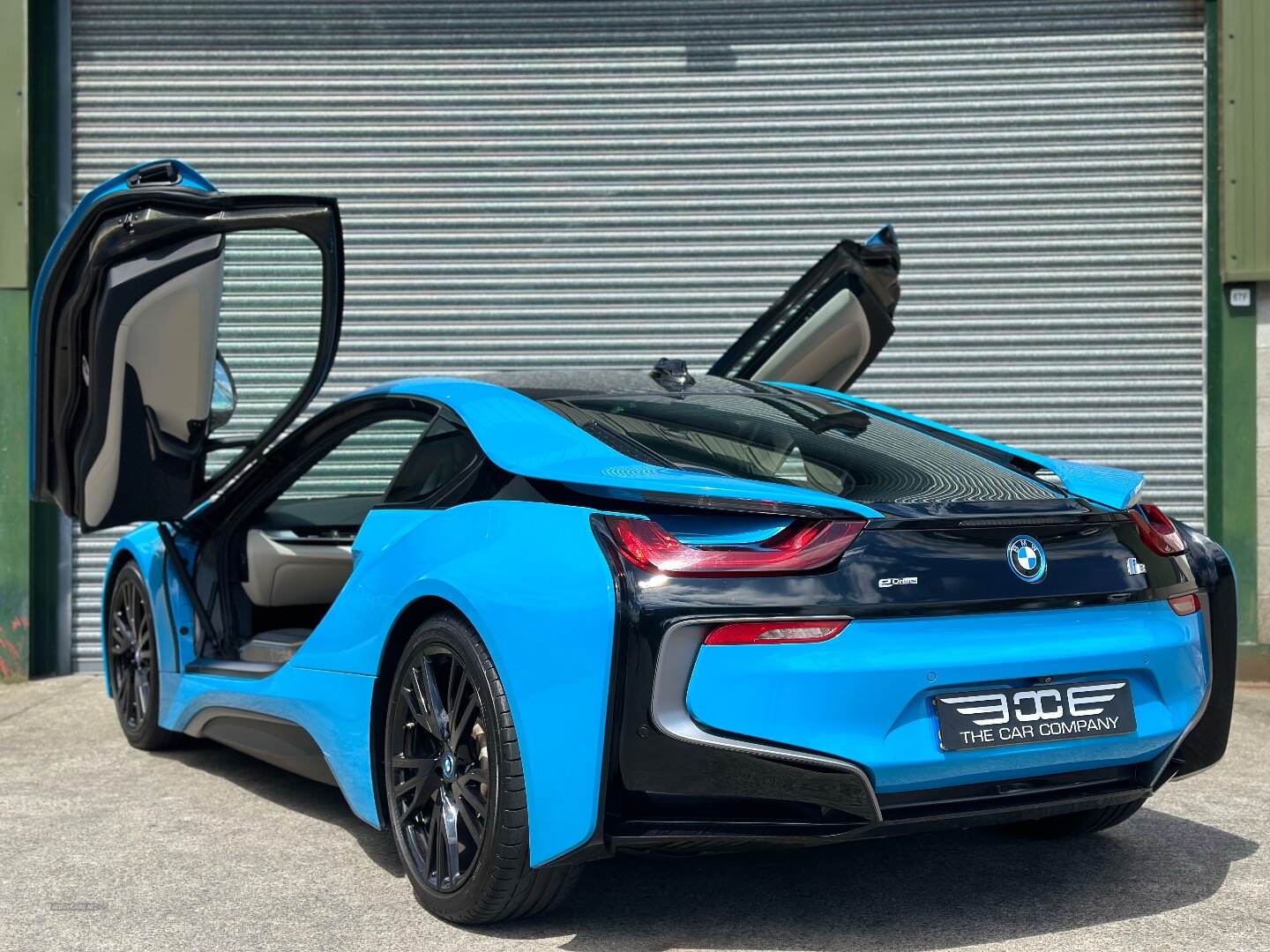 BMW i8 COUPE in Antrim