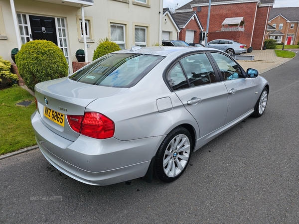 BMW 3 Series SALOON in Down