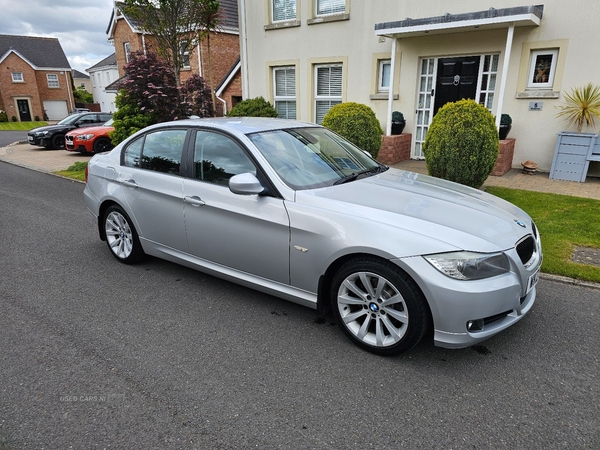 BMW 3 Series SALOON in Down