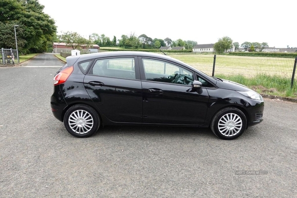 Ford Fiesta 1.2 STYLE 5d 59 BHP LONG MOT ONLY £35 ROAD TAX in Antrim