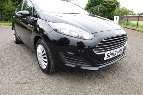 Ford Fiesta 1.2 STYLE 5d 59 BHP LONG MOT ONLY £35 ROAD TAX in Antrim