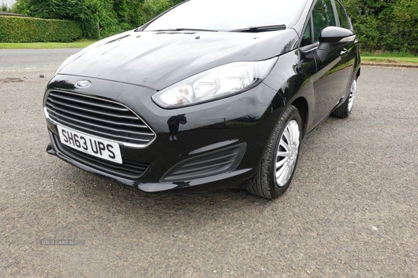 Ford Fiesta 1.2 STYLE 5d 59 BHP LONG MOT ONLY £35 ROAD TAX in Antrim