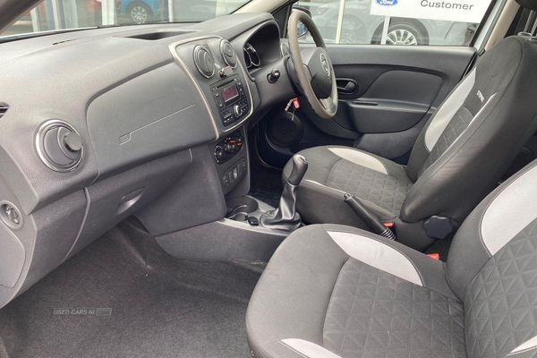 Dacia Sandero Stepway 1.5 dCi Ambiance 5dr**Bluetooth, Eco Mode, ISOFIX, Lights On Warning, Heated Windows, Body Coloured Bumpers** in Antrim