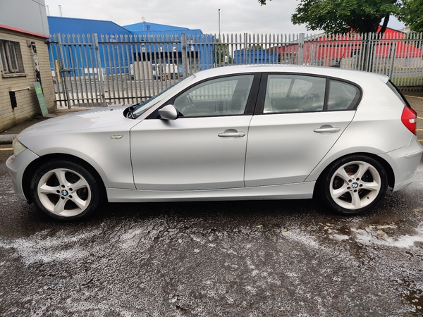 BMW 1 Series 116i SE 5dr [122] in Antrim