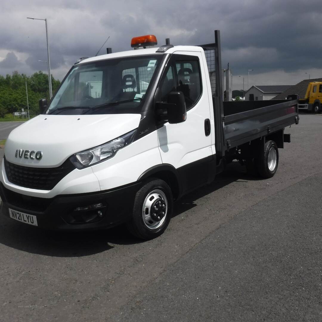 Iveco 35-140 3500kg Tipper 54967 miles , just serviced . in Down