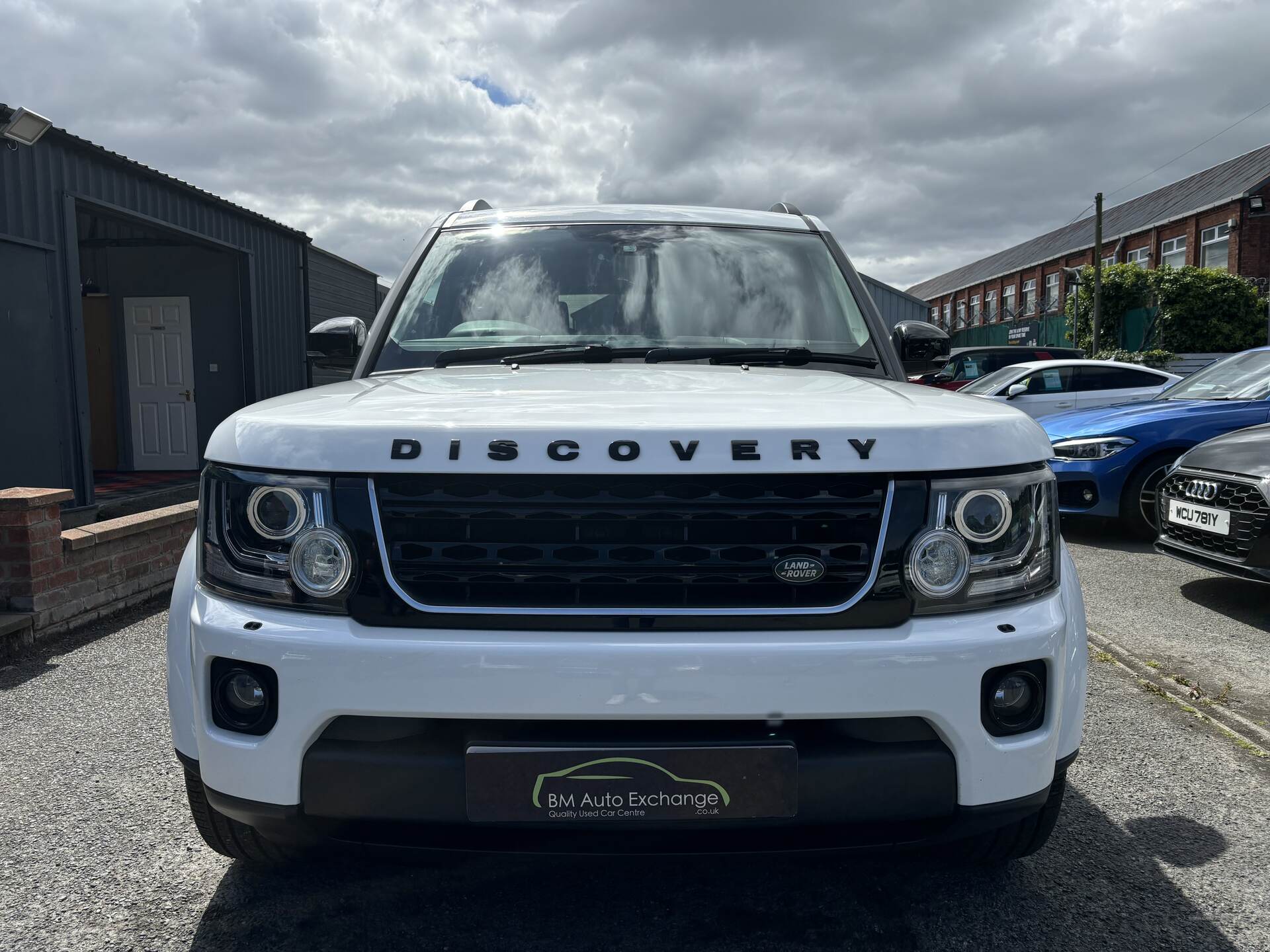 Land Rover Discovery DIESEL SW in Down