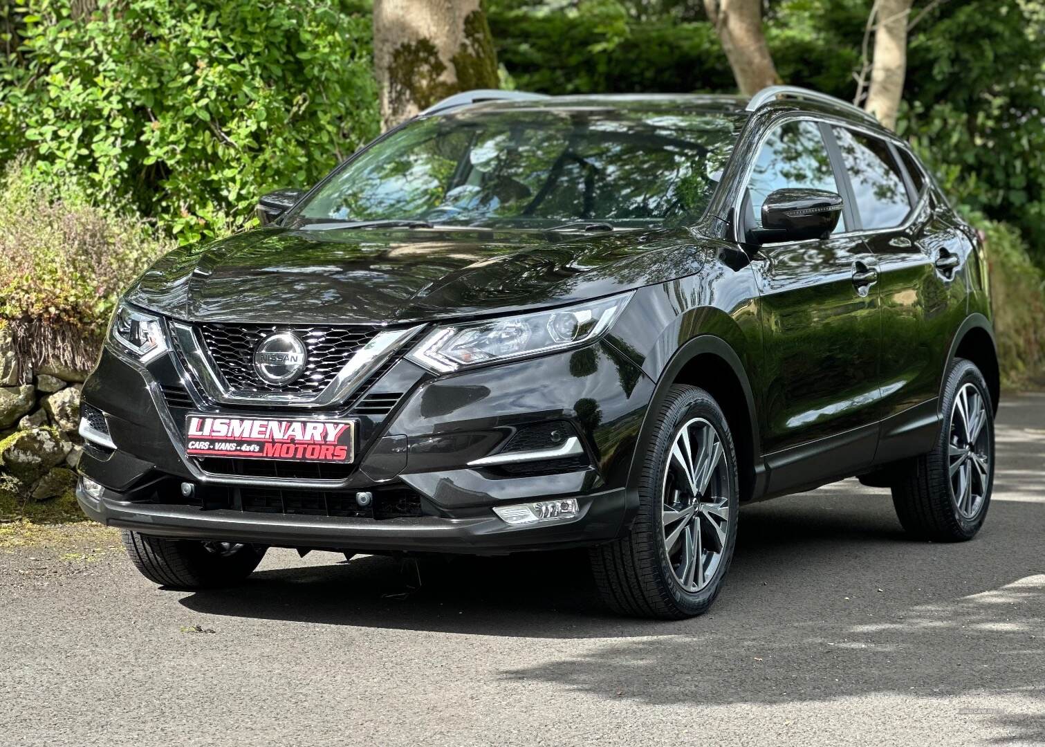 Nissan Qashqai DIESEL HATCHBACK in Antrim