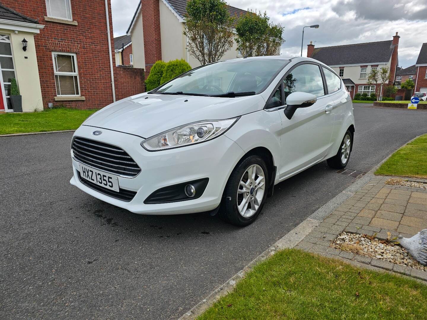 Ford Fiesta HATCHBACK in Down