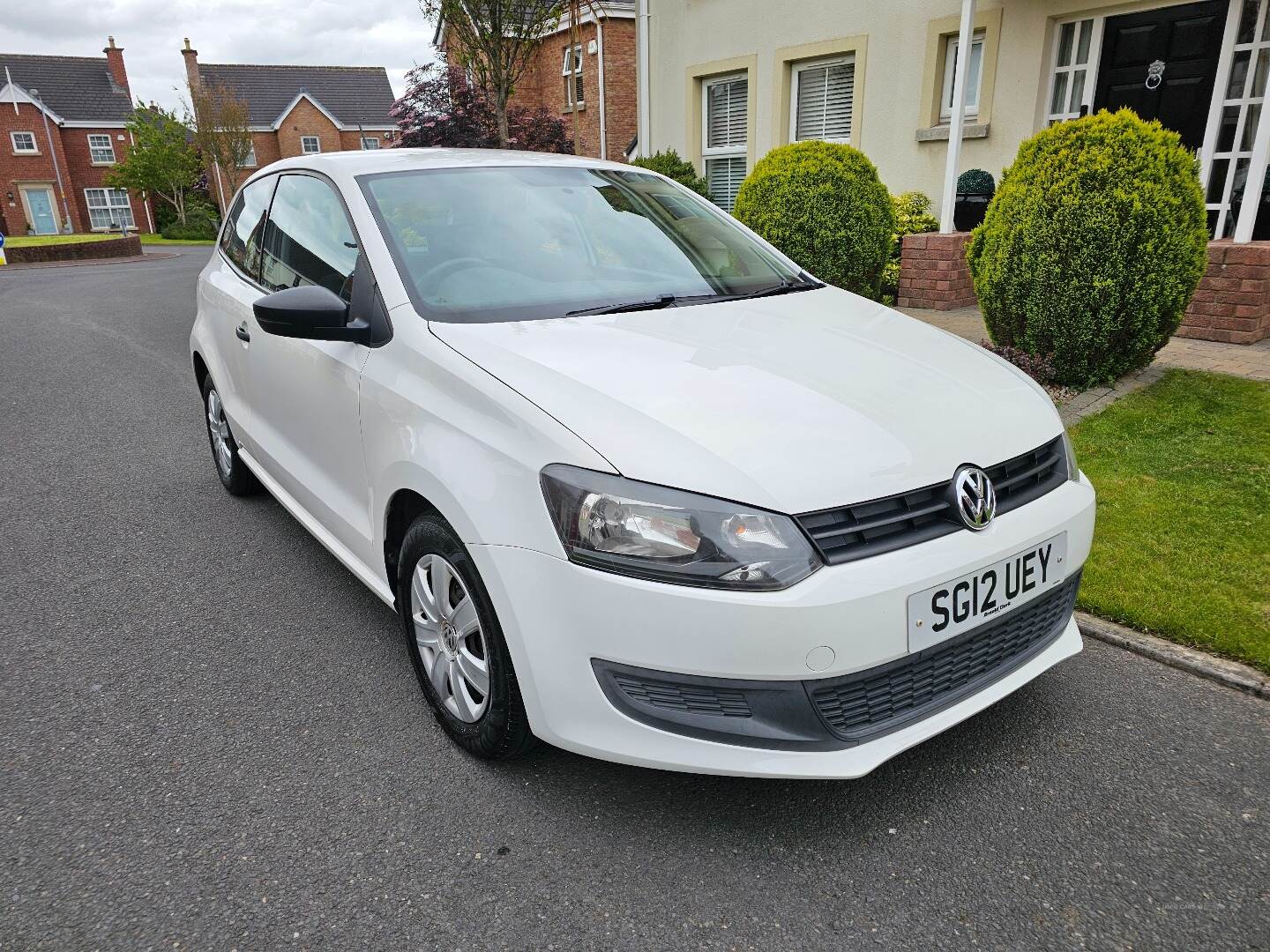 Volkswagen Polo HATCHBACK in Down