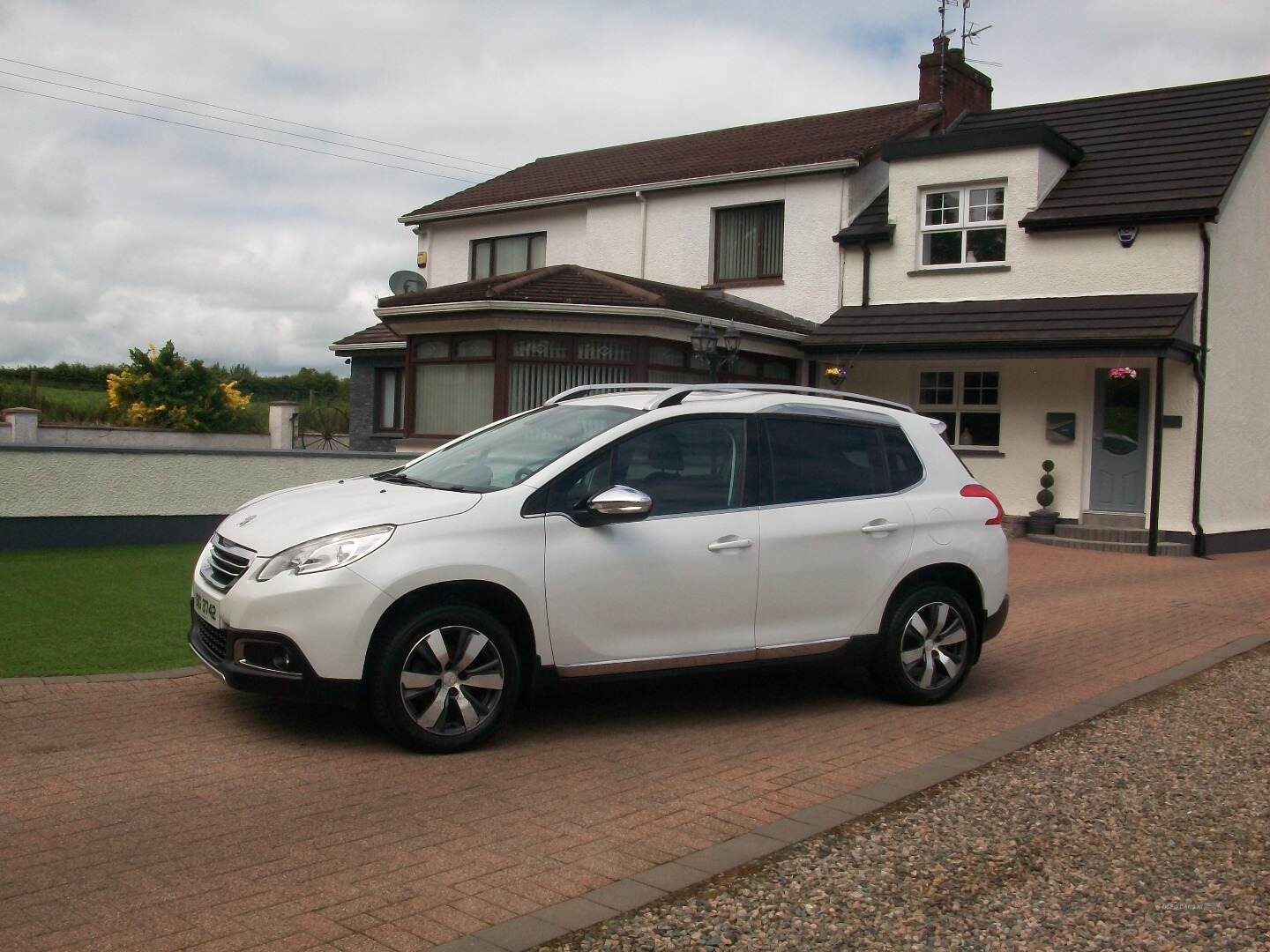 Peugeot 2008 DIESEL ESTATE in Antrim