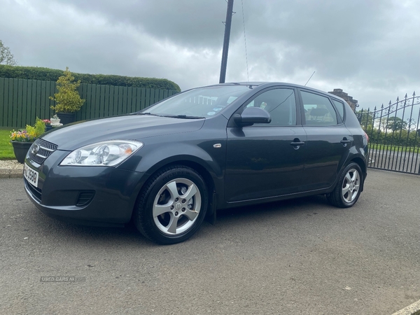 Kia Ceed 1.6 CRDi GS 5dr in Antrim