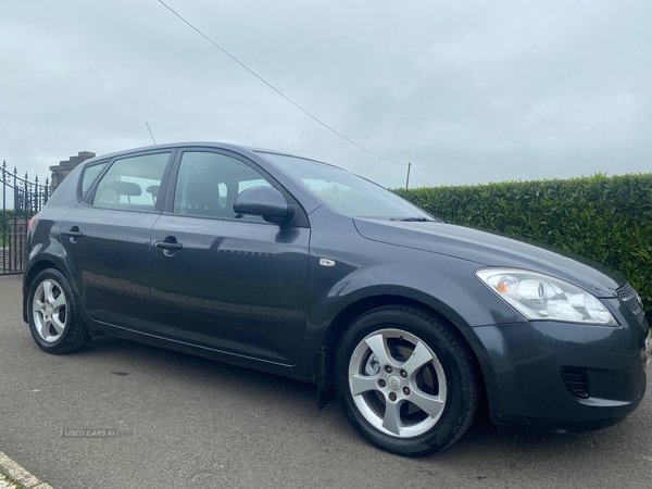 Kia Ceed 1.6 CRDi GS 5dr in Antrim