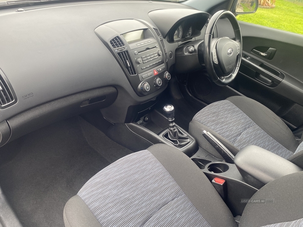 Kia Ceed 1.6 CRDi GS 5dr in Antrim