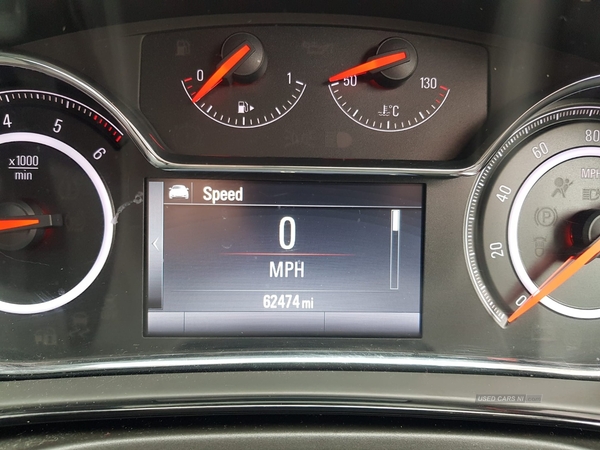 Vauxhall Insignia 1.6 CDTI ecoFLEX SE 5dr [Start Stop] in Down