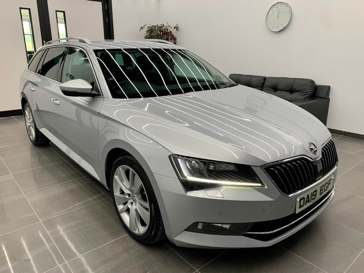 Skoda Superb DIESEL ESTATE in Derry / Londonderry