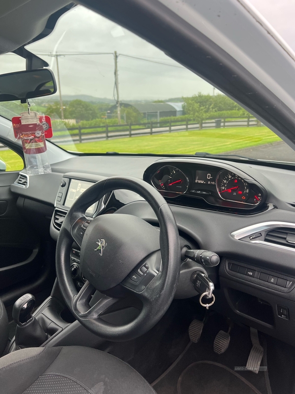 Peugeot 208 1.4 HDi Active 5dr in Derry / Londonderry