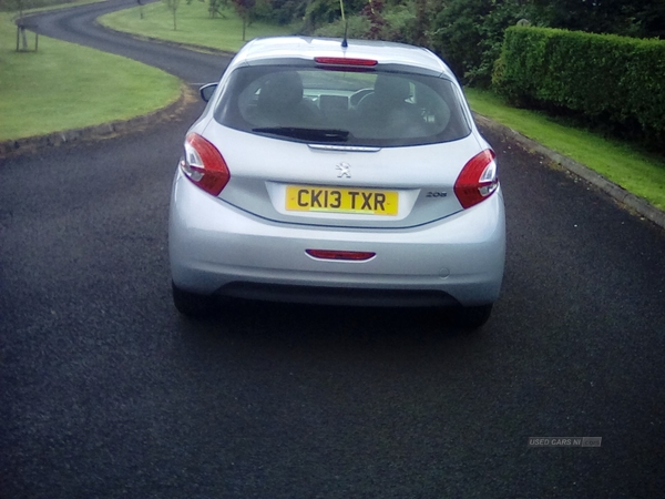 Peugeot 208 1.4 HDi Active 5dr in Derry / Londonderry