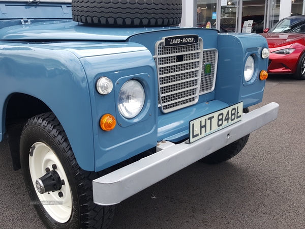 Land Rover 4 Cyl 2.3 4 Cyl in Antrim
