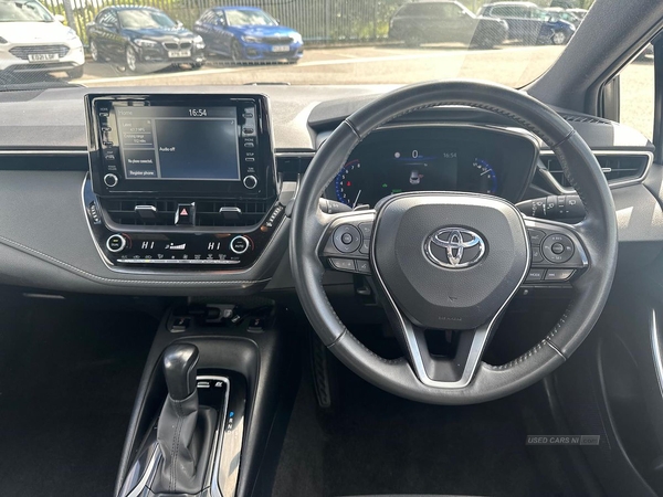 Toyota Corolla 2.0 Vvt-I Hybrid Icon 5Dr Cvt in Down