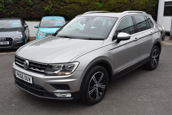 Volkswagen Tiguan 2.0 SE NAVIGATION TDI BMT DSG 5d 148 BHP **IMMACULATE CONDITION** in Down