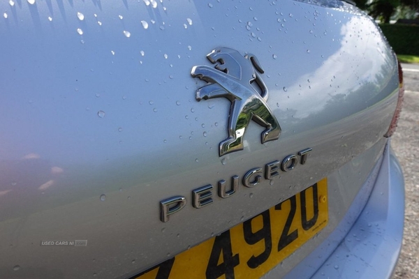 Peugeot 308 1.6 BLUE HDI S/S SW ALLURE 5d 120 BHP ECONOMICAL SPACIOUS ESTATE CAR in Antrim