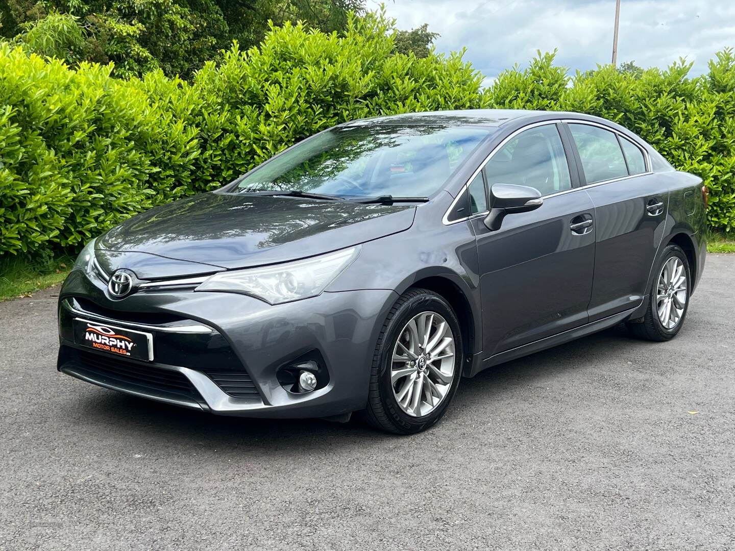 Toyota Avensis DIESEL SALOON in Down