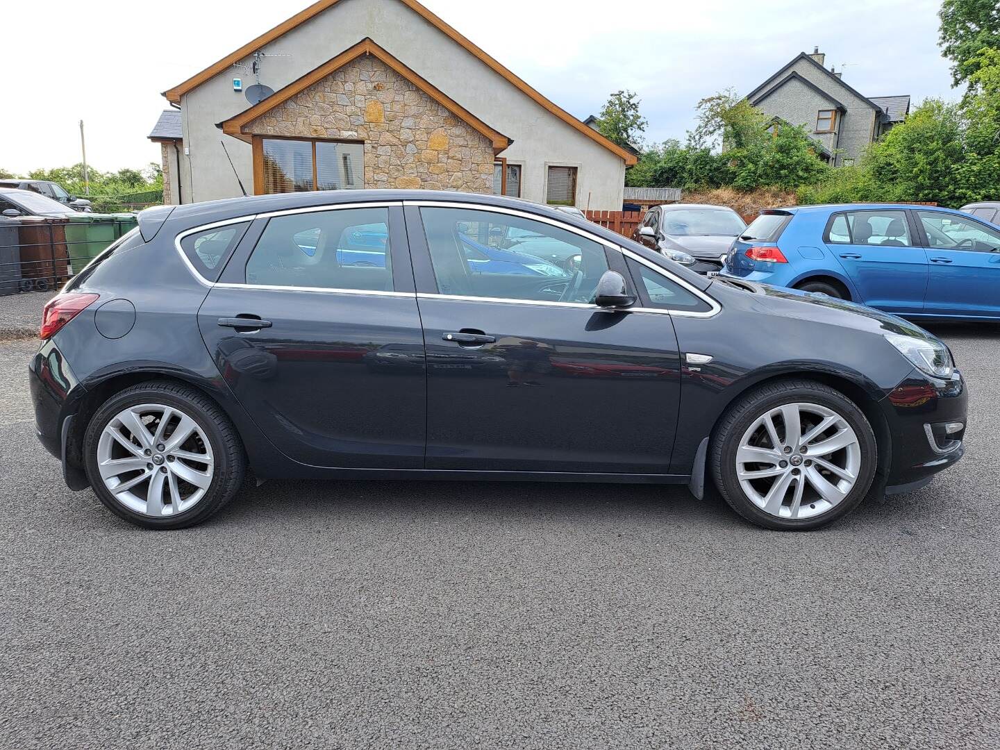 Vauxhall Astra HATCHBACK in Antrim