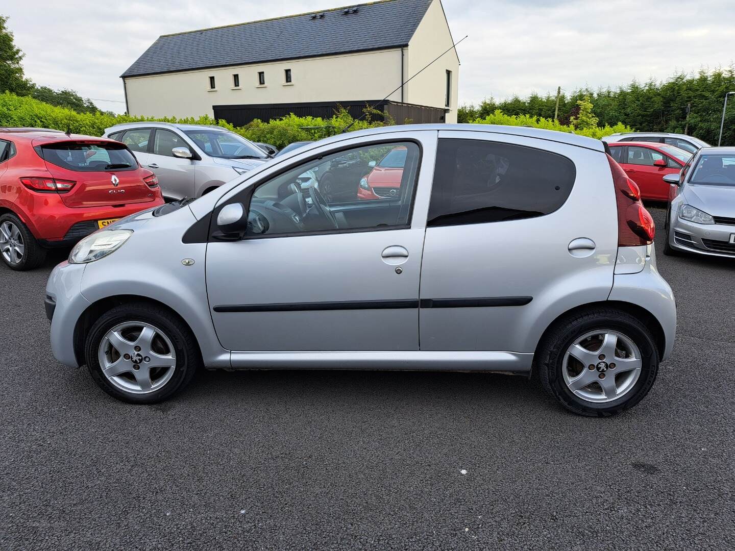 Peugeot 107 HATCHBACK in Antrim