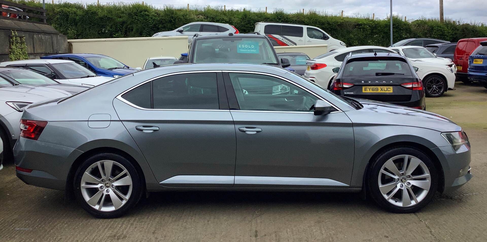 Skoda Superb DIESEL HATCHBACK in Derry / Londonderry