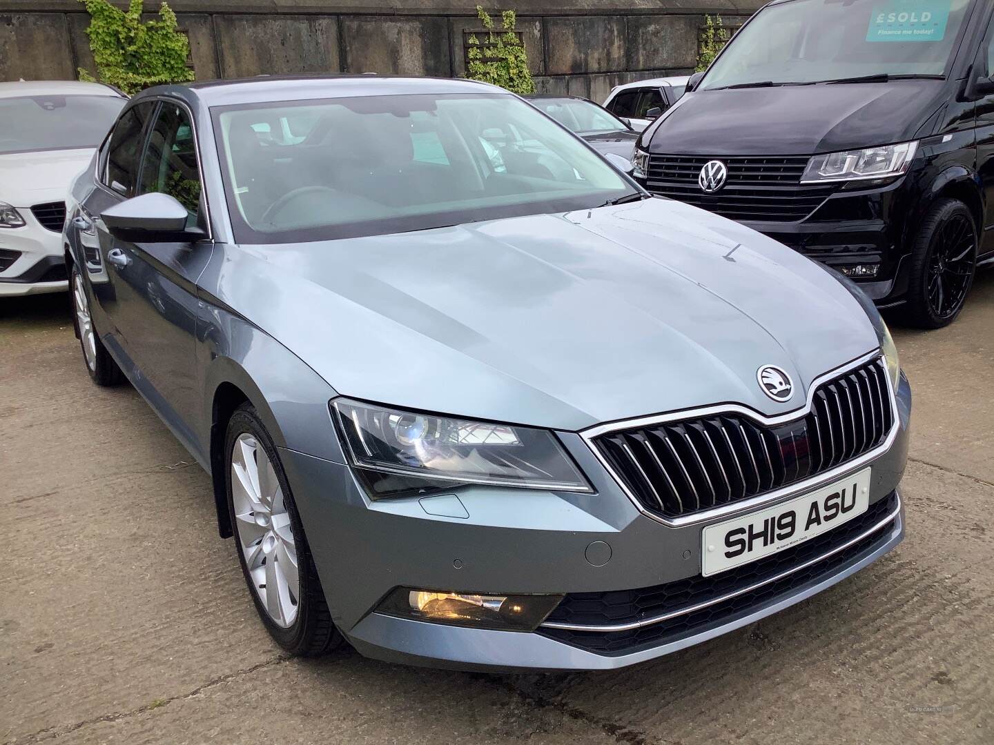 Skoda Superb DIESEL HATCHBACK in Derry / Londonderry