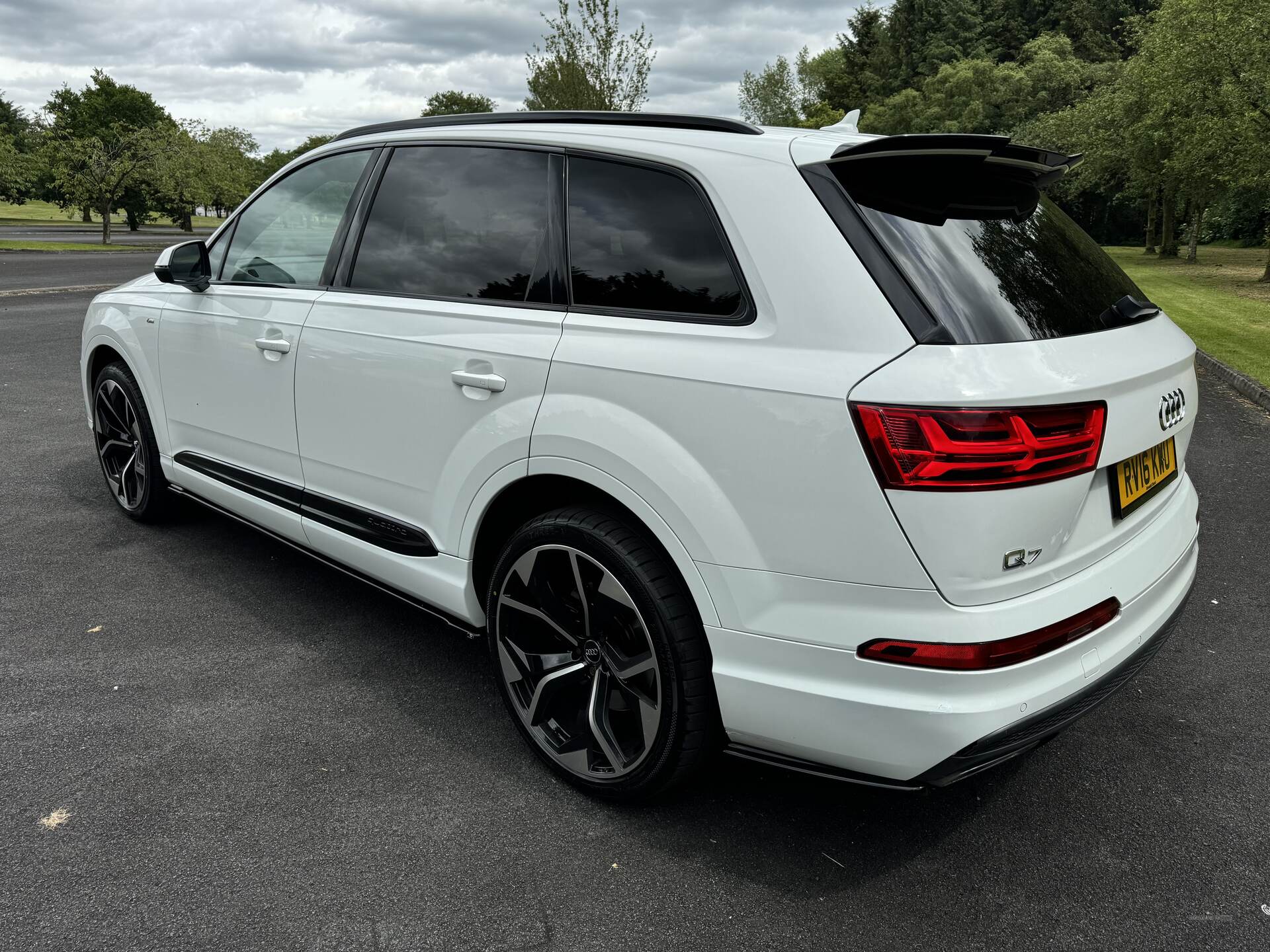 Audi Q7 DIESEL ESTATE in Tyrone