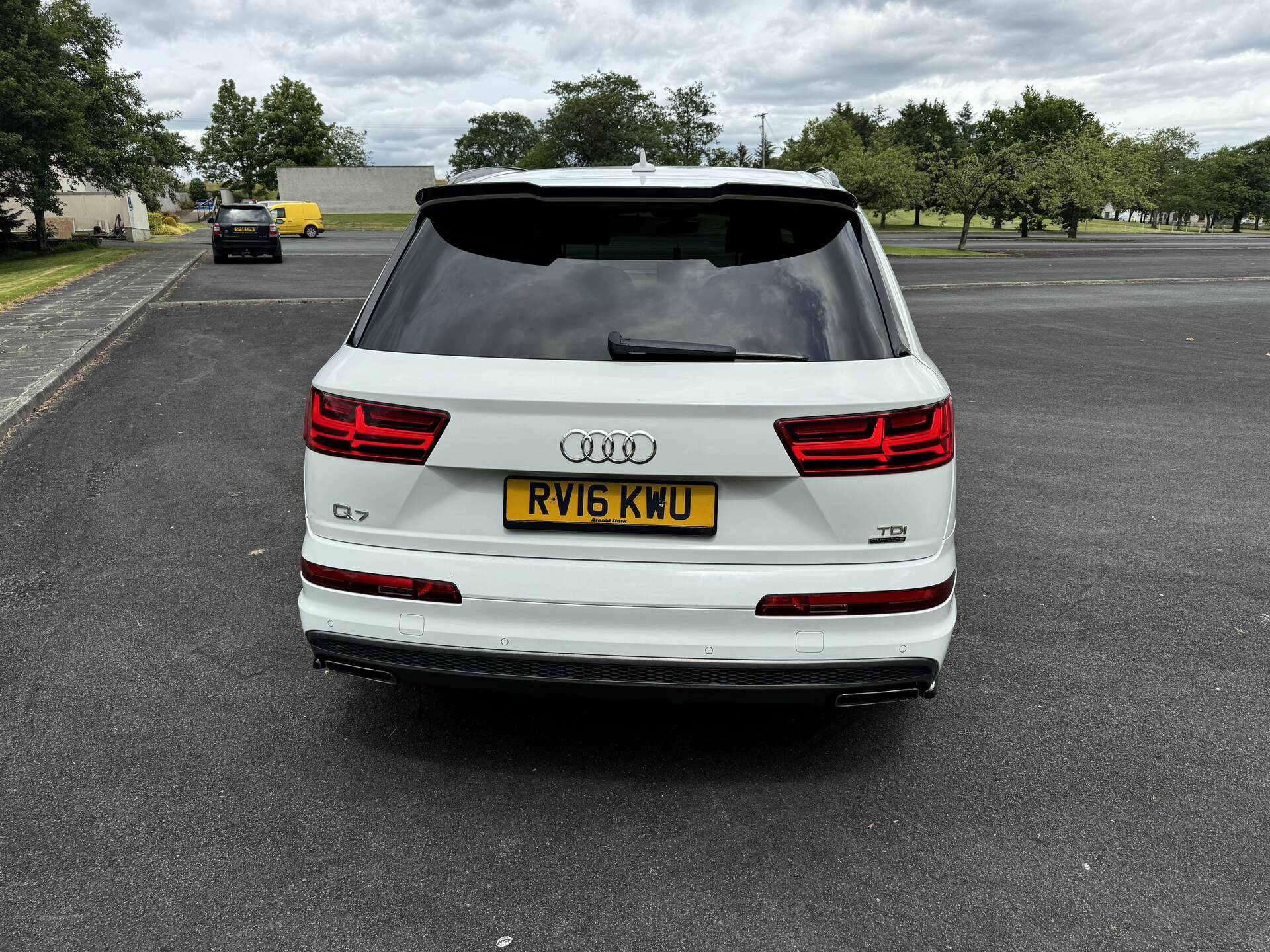 Audi Q7 DIESEL ESTATE in Tyrone