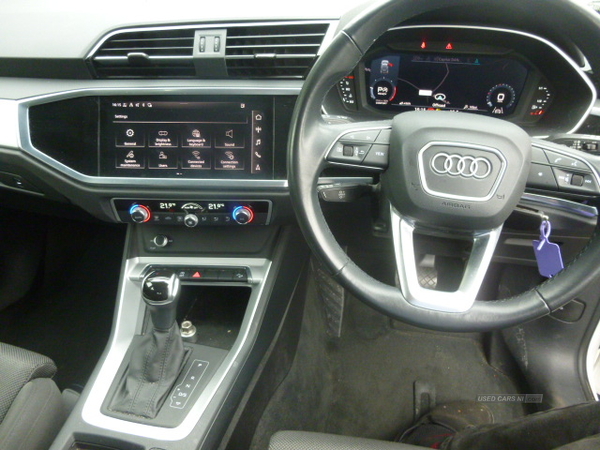 Audi Q3 2.0 TDI 35 QUATTRO SPORT AUTO 4X4 in Down