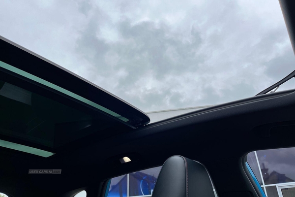 MG Motor Uk HS 1.5 T-GDI Exclusive 5dr- Panoramic Sunroof, Electric Parking Brake, Electric Front Seats, Reversing Sensors & Camera in Antrim