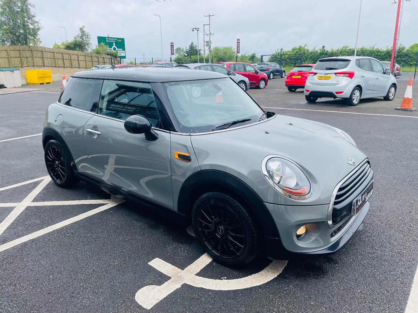 MINI Hatch DIESEL in Antrim