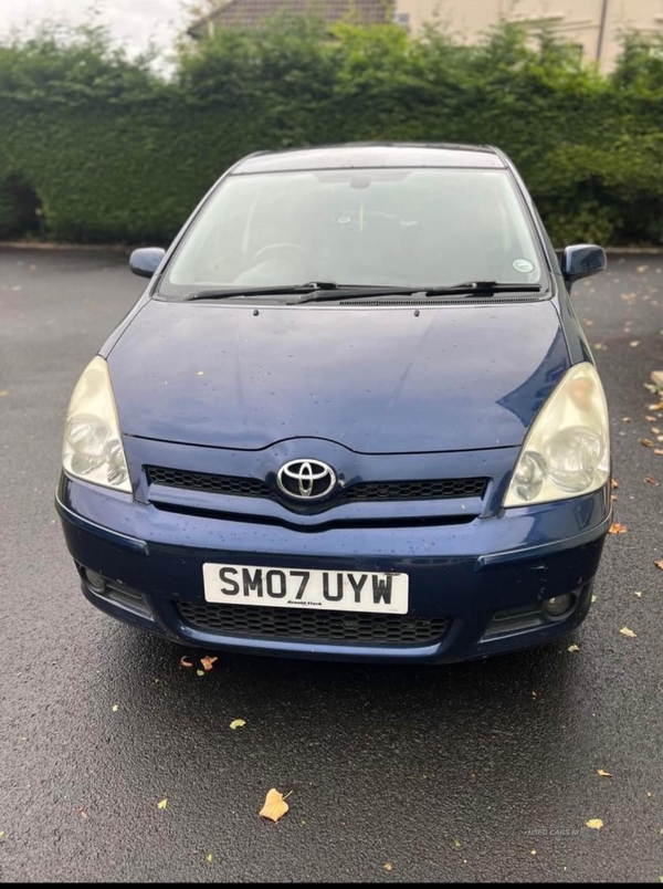 Toyota Corolla Verso 2.2 D-4D T3 5dr in Antrim