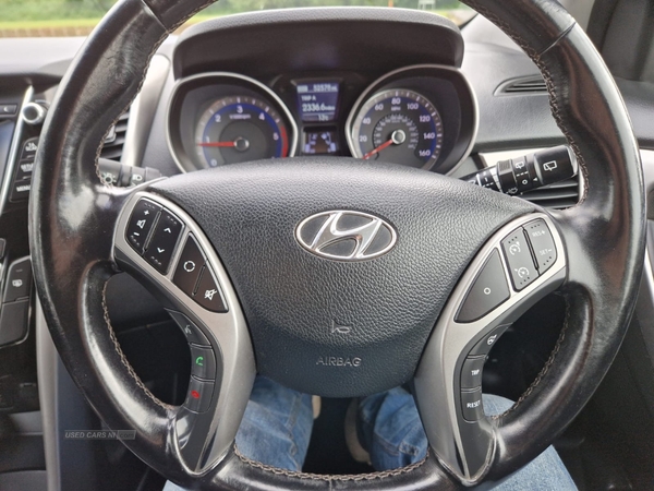 Hyundai i30 1.6 CRDi Blue Drive Active 5dr in Armagh