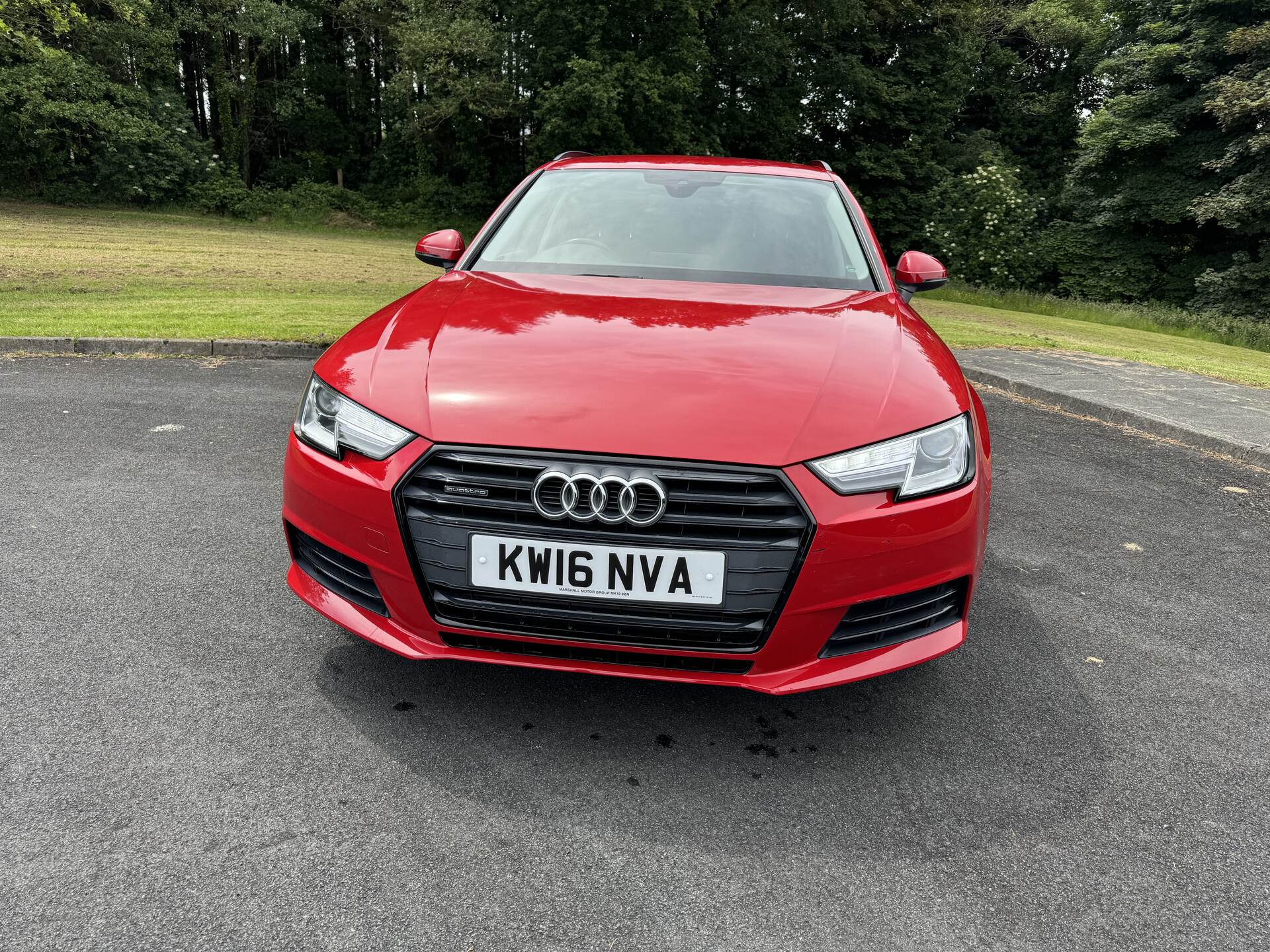 Audi A4 DIESEL AVANT in Tyrone