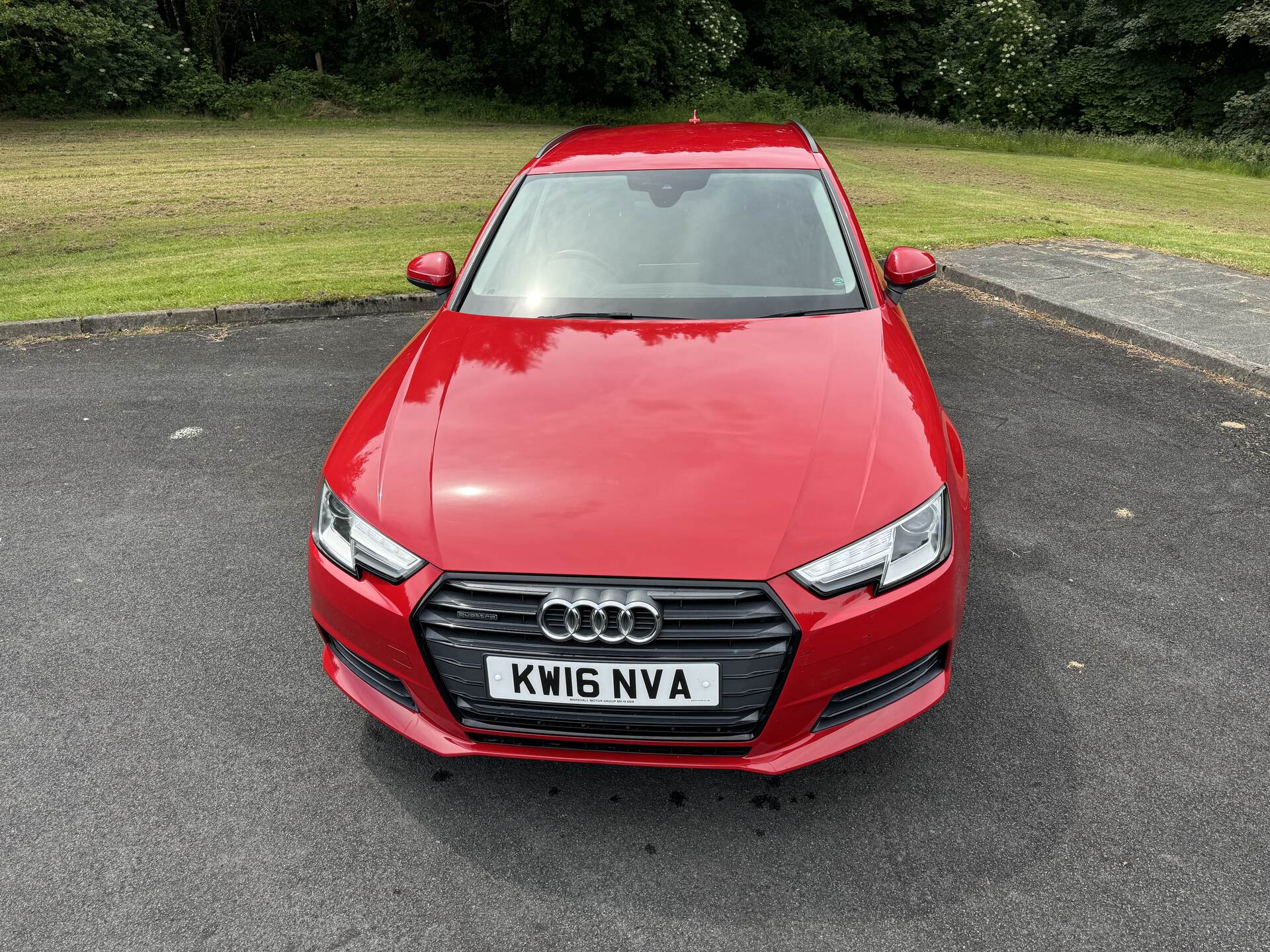 Audi A4 DIESEL AVANT in Tyrone