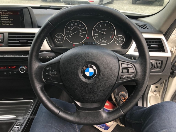 BMW 3 Series 2.0 320D EFFICIENTDYNAMICS 4d 161 BHP in Armagh