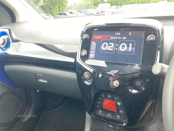 Toyota Aygo 1.0 Vvt-I X-Clusiv 5Dr X-Shift in Antrim