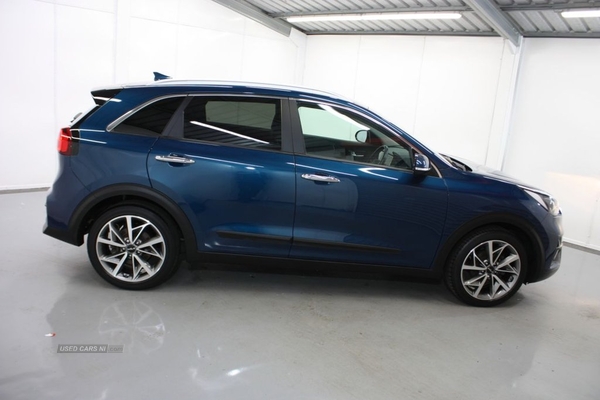 Kia Niro 1.6 3 5d 139 BHP in Derry / Londonderry